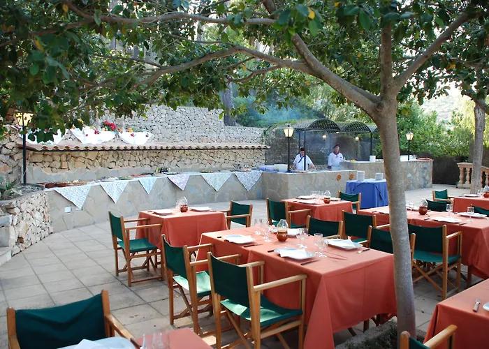 מלון Petit Cala Fornells