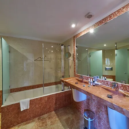 Hotel Petit Cala Fornells