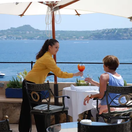 Petit Cala Fornells 5* פגוארה