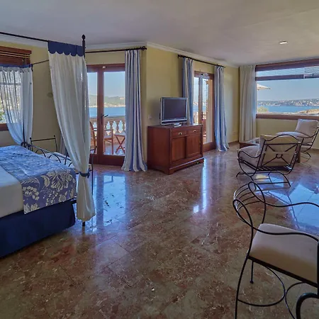 Petit Cala Fornells 5* Peguera