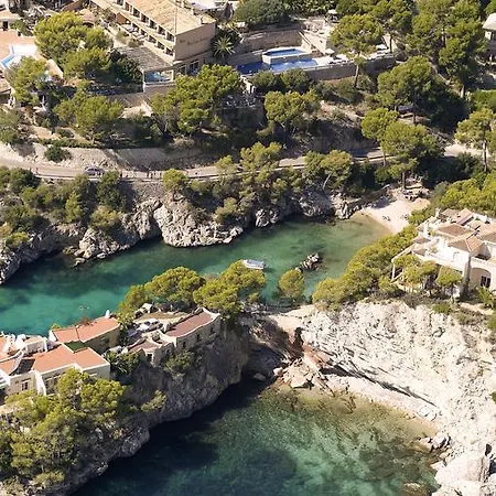 Szálloda Petit Cala Fornells 5*