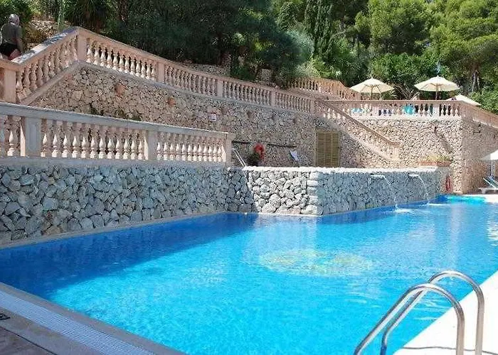 Petit Cala Fornells Hotel 5*