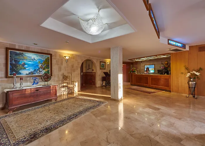 Hotel Petit Cala Fornells