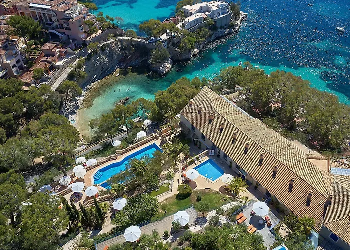 Hotel Petit Cala Fornells 5*