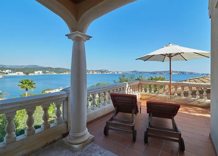 Petit Cala Fornells Готель 5*